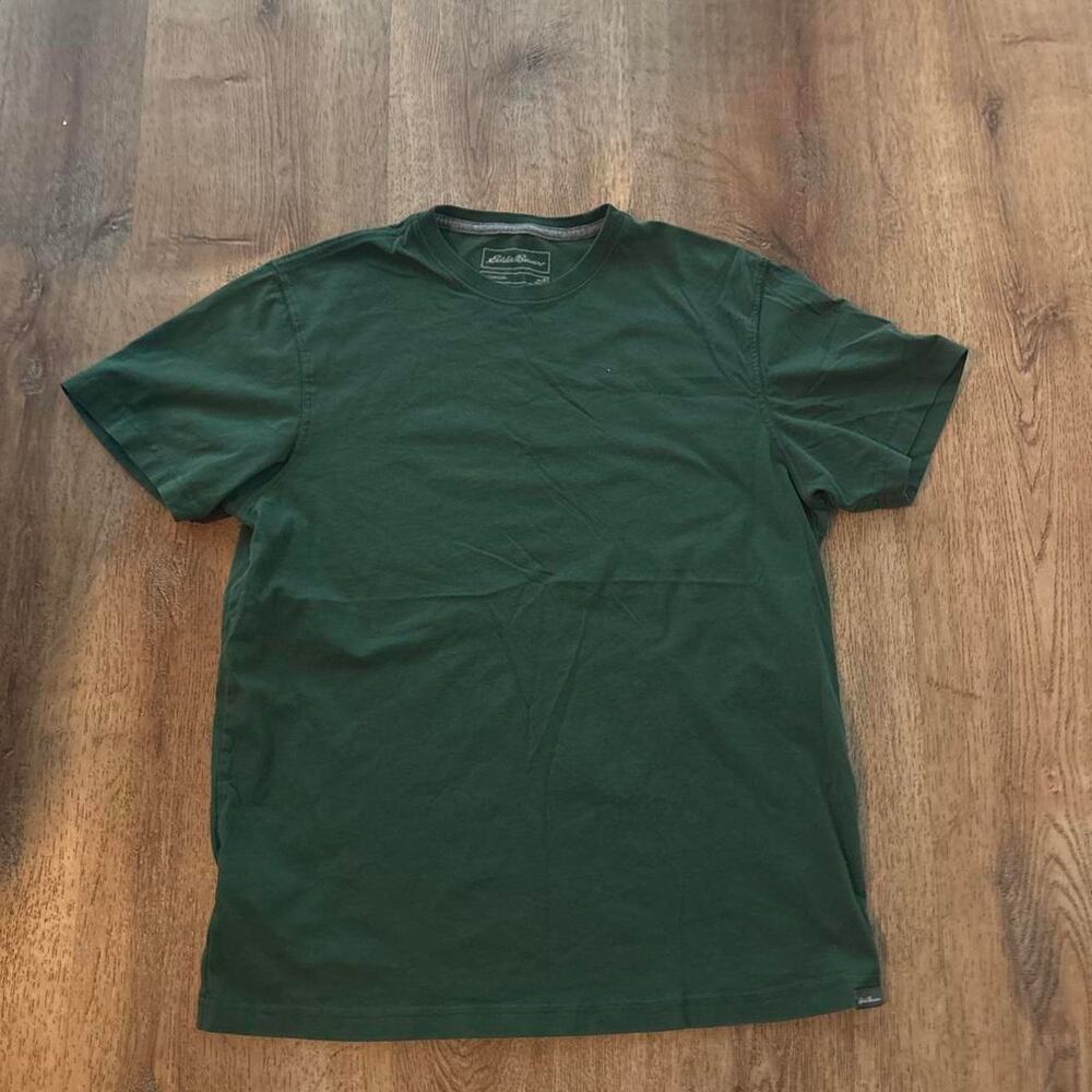Green eddie bauer t shirt Green Medium